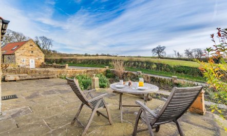 3 Bed in Stainsacre 1