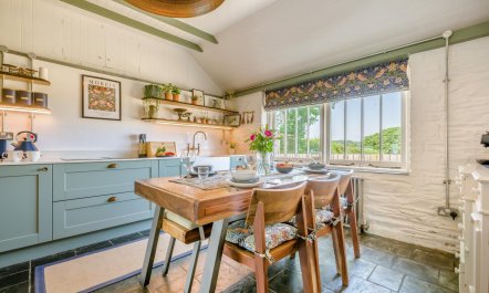 2 Bed in Feock 1