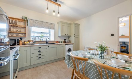 2 Bed in Seahouses 2