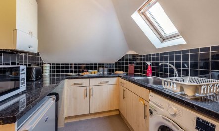 2 Bed in Bexhill-on-Sea 2