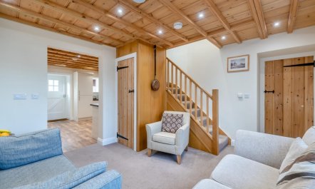 3 Bed in Stainsacre 9