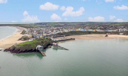 2 Bed in Tenby 5