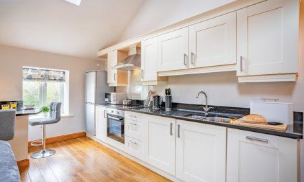 1 Bed in Crakehall 3