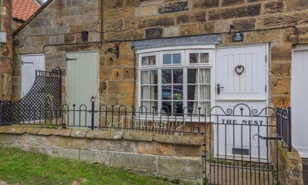 1 Bed in Castleton 8