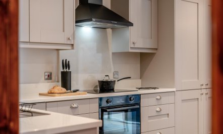 2 Bed in Crakehall 7