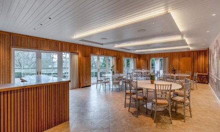 14 Bed in Llansanffraid 5