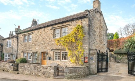 2 Bed in West Burton