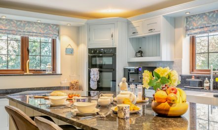 4 Bed in Axminster 1