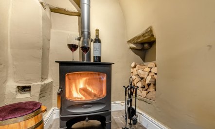 2 Bed in St. Brides 5