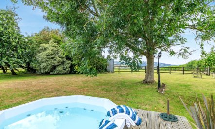 3 Bed in Salwayash 8