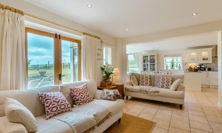 3 Bed in Salwayash 6