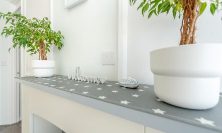 2 Bed in Freshwater East 4