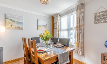 2 Bed in Penclawdd 2