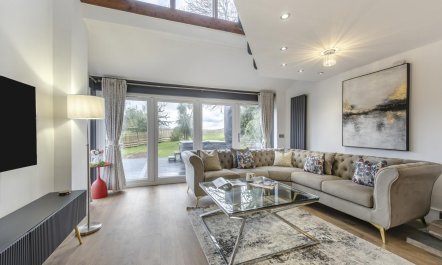 4 Bed in Milford Haven 5