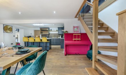 4 Bed in Milford Haven 4