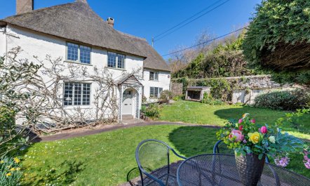 5 Bed in Combeinteignhead