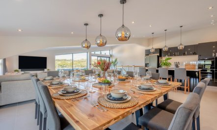 6 Bed in Pancrasweek 8