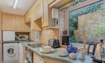 2 Bed in Polruan 9