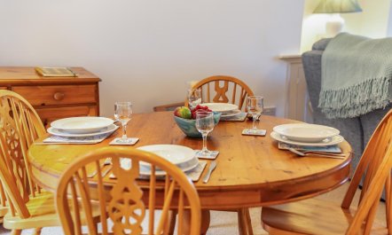 2 Bed in Polruan 6