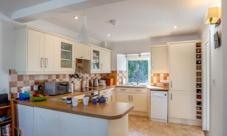 3 Bed in Polruan 9