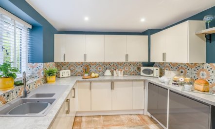 2 Bed in Thornton Dale 1