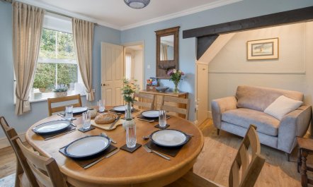 3 Bed in Freshwater 6