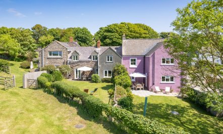 4 Bed in St. Brides 7
