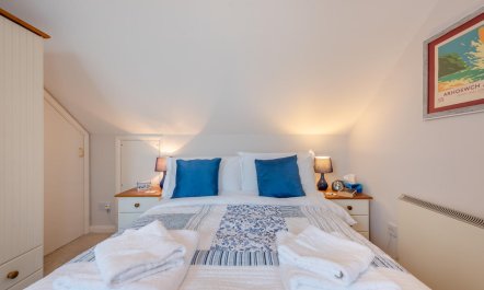 3 Bed in Broad Haven 9