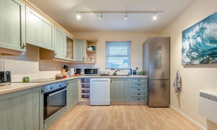 3 Bed in Broad Haven 7