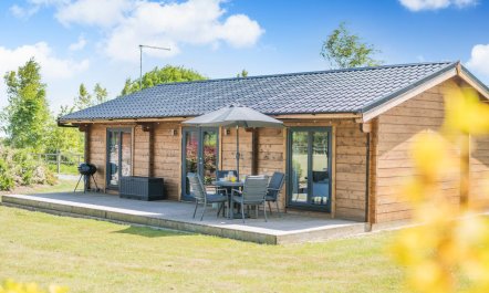 2 Bed in Nafferton 1