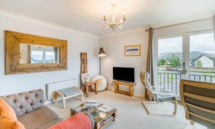2 Bed in Aviemore 3