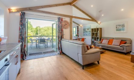 3 Bed in Winnards Perch 2