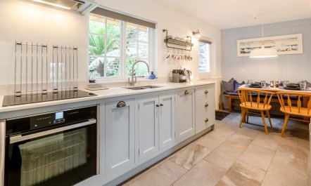 2 Bed in Newlyn 9