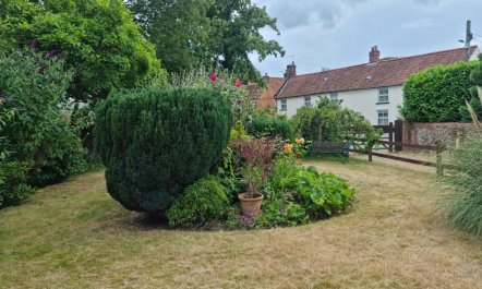 2 Bed in Briston 1