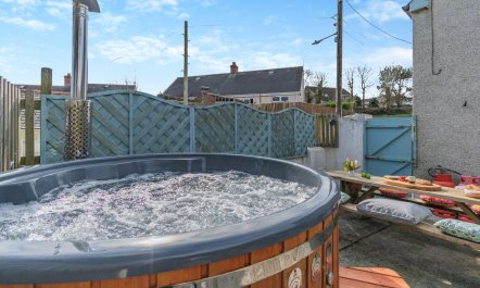 3 Bed in St. Ishmaels