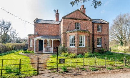 2 Bed in Southwell
