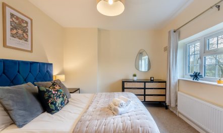 3 Bed in Southwell 9