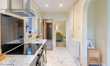 3 Bed in Southwell 2