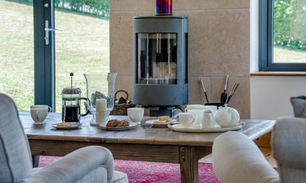 6 Bed in Woodchester 5