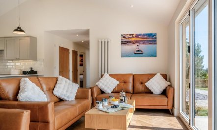 3 Bed in Adgestone 9