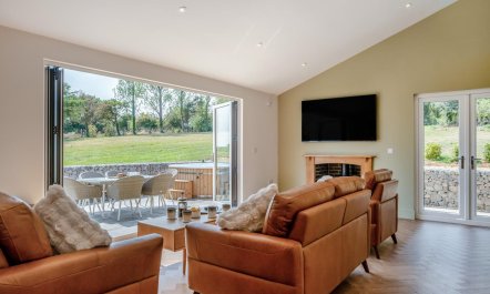 3 Bed in Adgestone 3