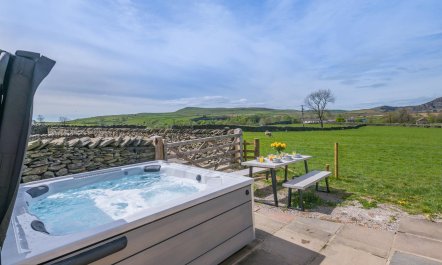 3 Bed in Horton-in-Ribblesdale 1
