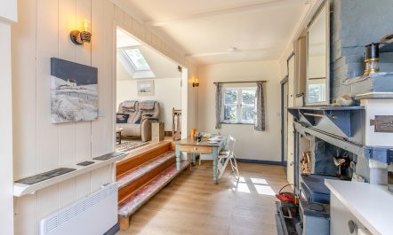 1 Bed in Llwyngwril 8