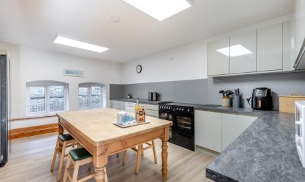 6 Bed in East Allington 6