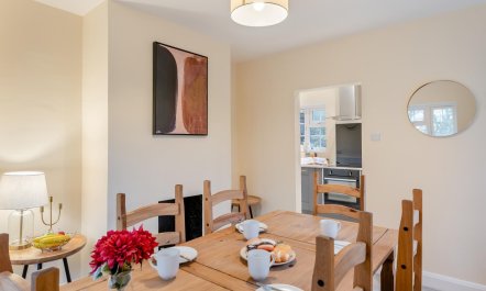 3 Bed in Southwell 1