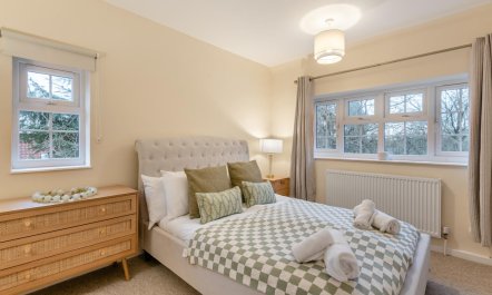 3 Bed in Southwell 7