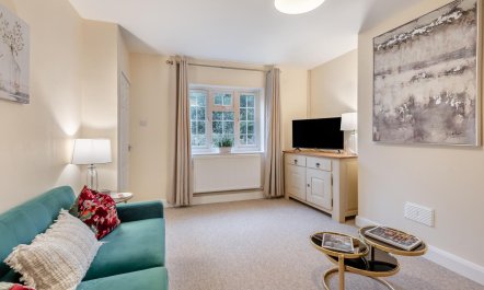 3 Bed in Southwell 5