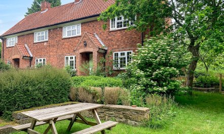 3 Bed in Southwell