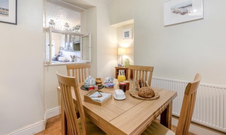 3 Bed in St. Ives 3