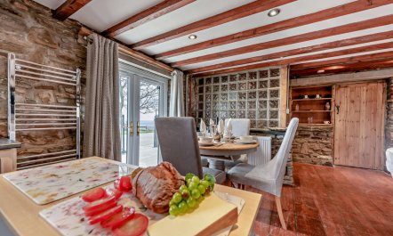 2 Bed in Port Talbot 8